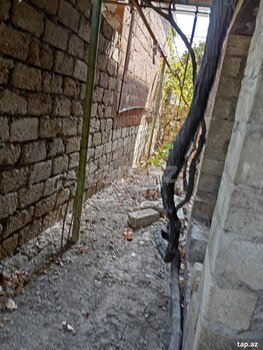 Həyət evi, Binə qəs.