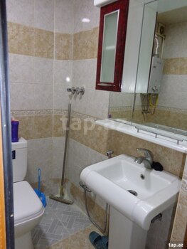 2-otaqlı mənzil, Əhməd Cəmil küç., 42 m²