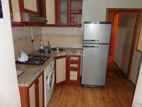 2-otaqlı mənzil, Əhməd Cəmil küç., 42 m²