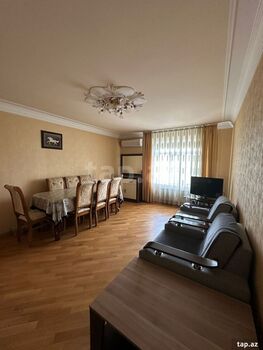 3-otaqlı yeni tikili, Gəncə ş., 80 m²