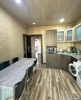 3-otaqlı mənzil, Mir Cəlal küç., 80 m²