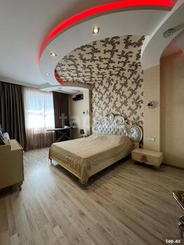 4-otaqlı yeni tikili, Moskva pr., 150 m²