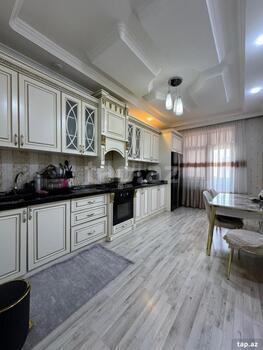 4-otaqlı yeni tikili, Moskva pr., 150 m²