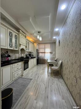 4-otaqlı yeni tikili, Moskva pr., 150 m²