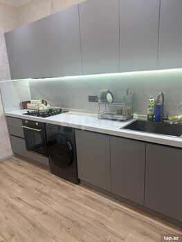 2-otaqlı yeni tikili, İnşaatçılar m., 75 m²
