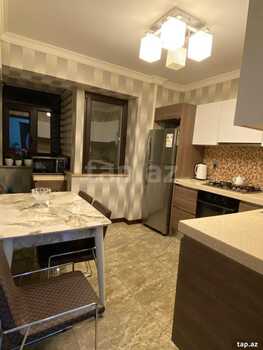 4-otaqlı mənzil, Yasamal r., 115 m²