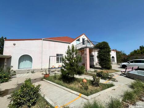 Həyət evi, Pirşağı qəs.