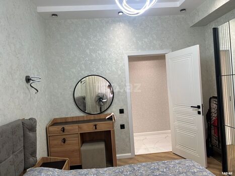 2-otaqlı yeni tikili kirayə verilir, İnşaatçılar m., 80 m²
