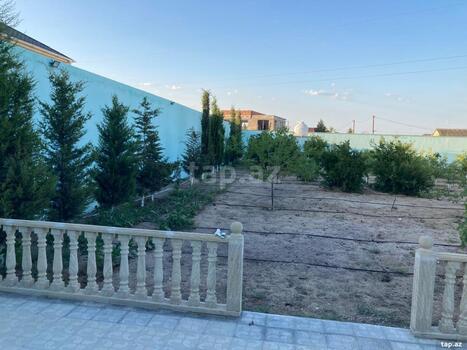 Bağ evi kirayə verilir, Qala qəs.