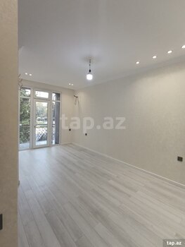 2-otaqlı mənzil, 28 May m., 35 m²