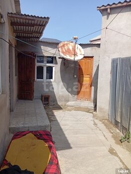 Həyət evi kirayə verilir, Corat qəs.