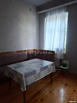 Həyət evi, Buzovna qəs.