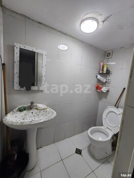 3-otaqlı mənzil, Mir Cəlal küç., 70 m²