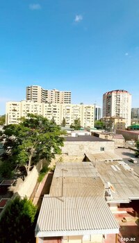 3-otaqlı yeni tikili, Elmlər Akademiyası m., 145 m²