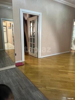 4-otaqlı yeni tikili, Xırdalan ş., 161 m²
