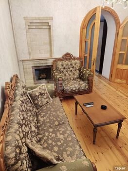 2-otaqlı mənzil, 28 May m., 70 m²
