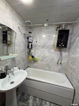 2-otaqlı mənzil, Məzahir Rüstəmov küç., 60 m²