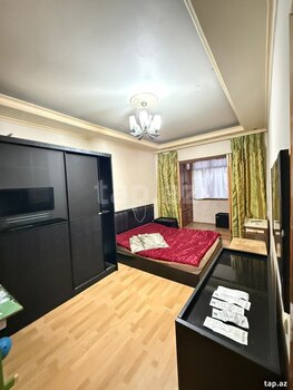 3-otaqlı mənzil kirayə verilir, Ramiz Quliyev küç., 70 m²