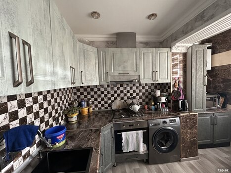 4-otaqlı mənzil, Qaraçuxur qəs., 80 m²