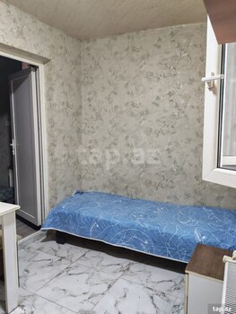 Həyət evi kirayə verilir, 8 Noyabr m.