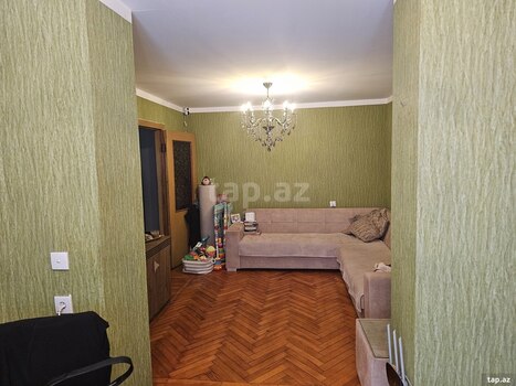 2-otaqlı mənzil, D.Əliyeva küç., 70 m²