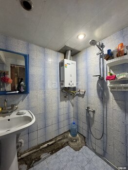 2-otaqlı mənzil, Elmlər Akademiyası m., 60 m²