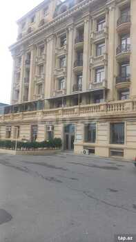 5-otaqlı yeni tikili, Bayıl qəs., 216 m²