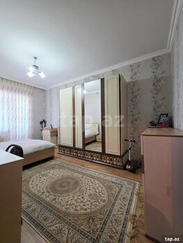 4-otaqlı mənzil, Məhəmməd Xiyabani küç., 120 m²