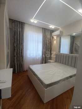 2-otaqlı yeni tikili, Şah İsmayıl Xətai m., 75 m²