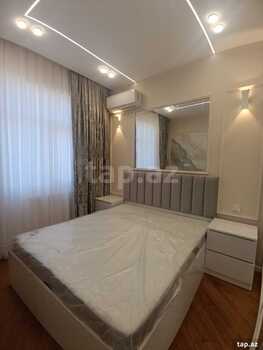 2-otaqlı yeni tikili, Şah İsmayıl Xətai m., 75 m²