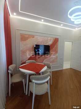 2-otaqlı yeni tikili, Şah İsmayıl Xətai m., 75 m²