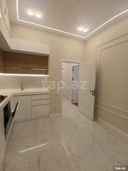 2-otaqlı yeni tikili, Şah İsmayıl Xətai m., 75 m²