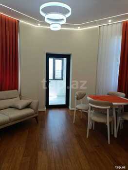 2-otaqlı yeni tikili, Şah İsmayıl Xətai m., 75 m²
