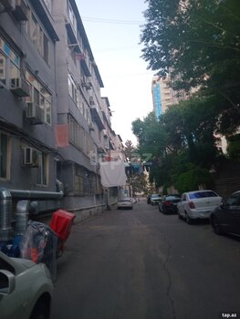 2-otaqlı mənzil, İzmir küç., 56 m²