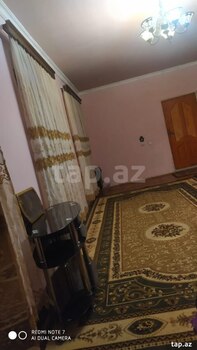 Həyət evi kirayə verilir, Ulduz m.