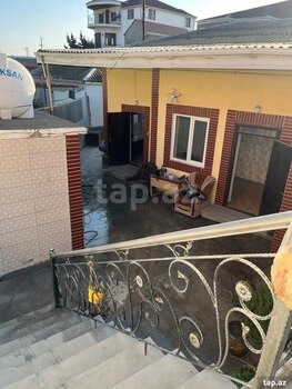 Həyət evi, Binəqədi qəs