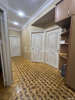 3-otaqlı yeni tikili kirayə verilir, 6-cı mkr., 110 m²