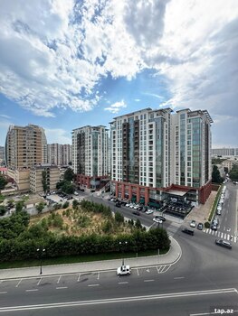 3-otaqlı yeni tikili, İsmayıl bəy Qutqaşınlı küç.66, 107 m²
