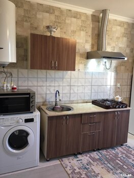 Həyət evi, Şəki ş.