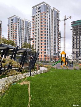 3-otaqlı yeni tikili, İslam Abışov küç., 70 m²