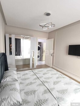 3-otaqlı yeni tikili, İslam Abışov küç., 70 m²