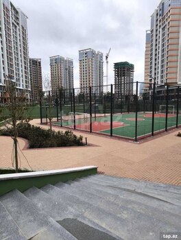 3-otaqlı yeni tikili, İslam Abışov küç., 70 m²