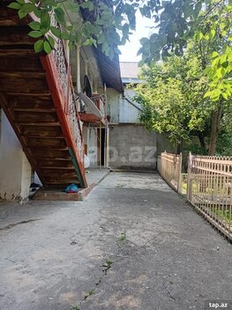 Həyət evi, Şəki ş.
