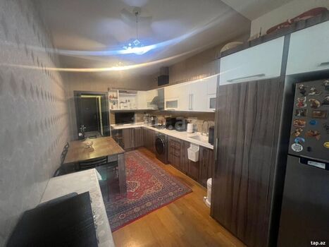 3-otaqlı yeni tikili, H.Zərdabi küç., 136 m²