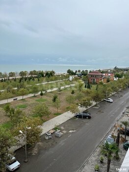 2-otaqlı yeni tikili, 28 May küç., 75 m²