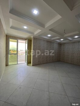 2-otaqlı yeni tikili, 28 May küç., 75 m²