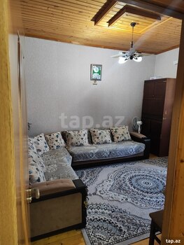 Həyət evi, Buzovna qəs.