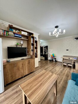 2-otaqlı mənzil, Ə.Cəmil küç., 44 m²