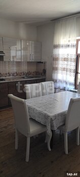 Həyət evi, Saray qəs.