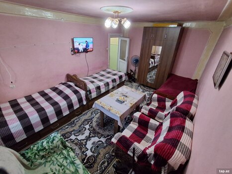 1-otaqlı mənzil kirayə verilir, Gəncə ş., 50 m²